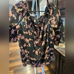 Floral on or off shoulder top